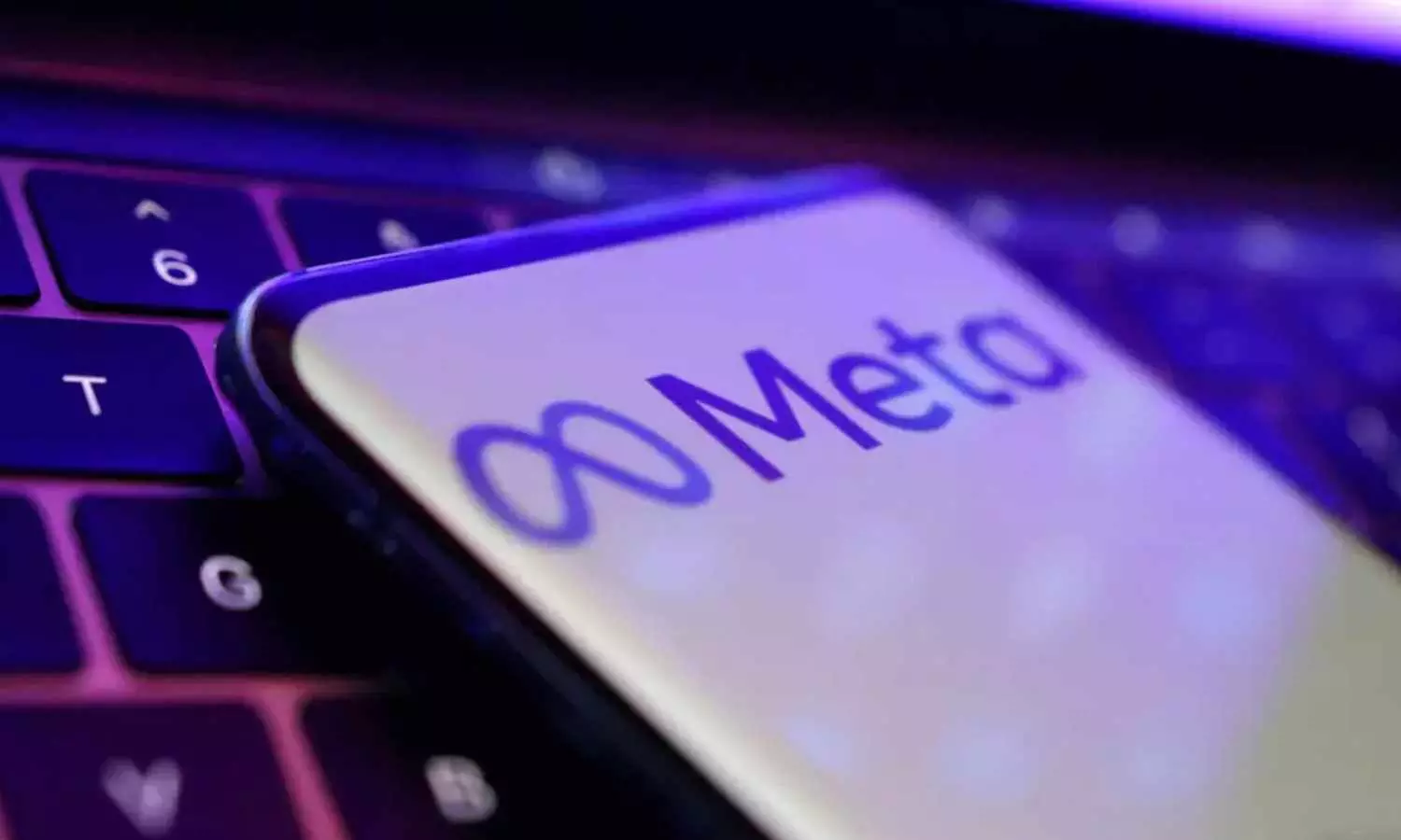 Meta’s AI Video Tool Lets You Edit Like a Pro in Seconds Meta’s AI Video Tool Lets You Edit Like a Pro in Seconds
