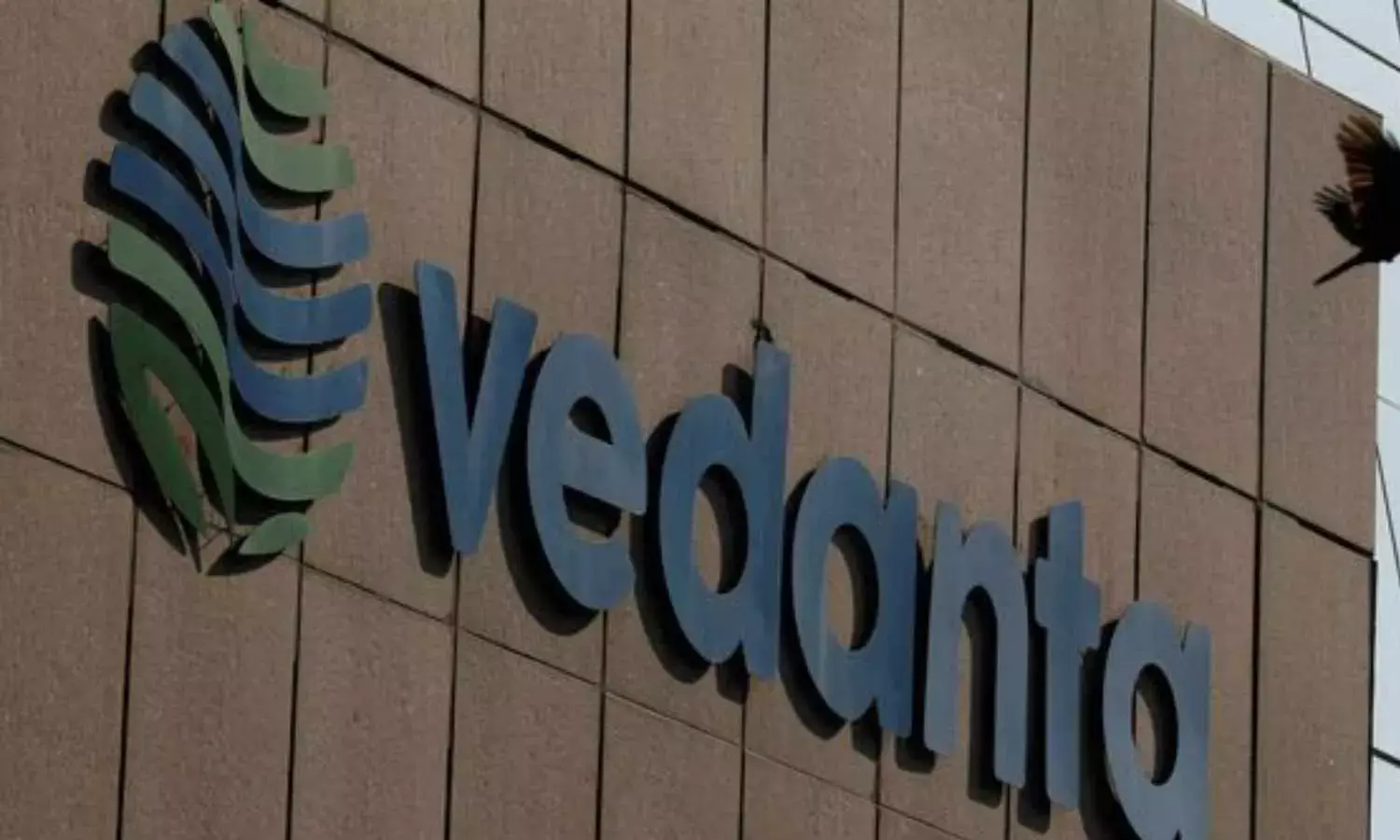 Vedanta Q4 Results: Profit Surges 154% YoY, Margins Hit 12-Quarter High as Stock Responds Vedanta Q4 Results: Profit Surges 154% YoY, Margins Hit 12-Quarter High as Stock Responds