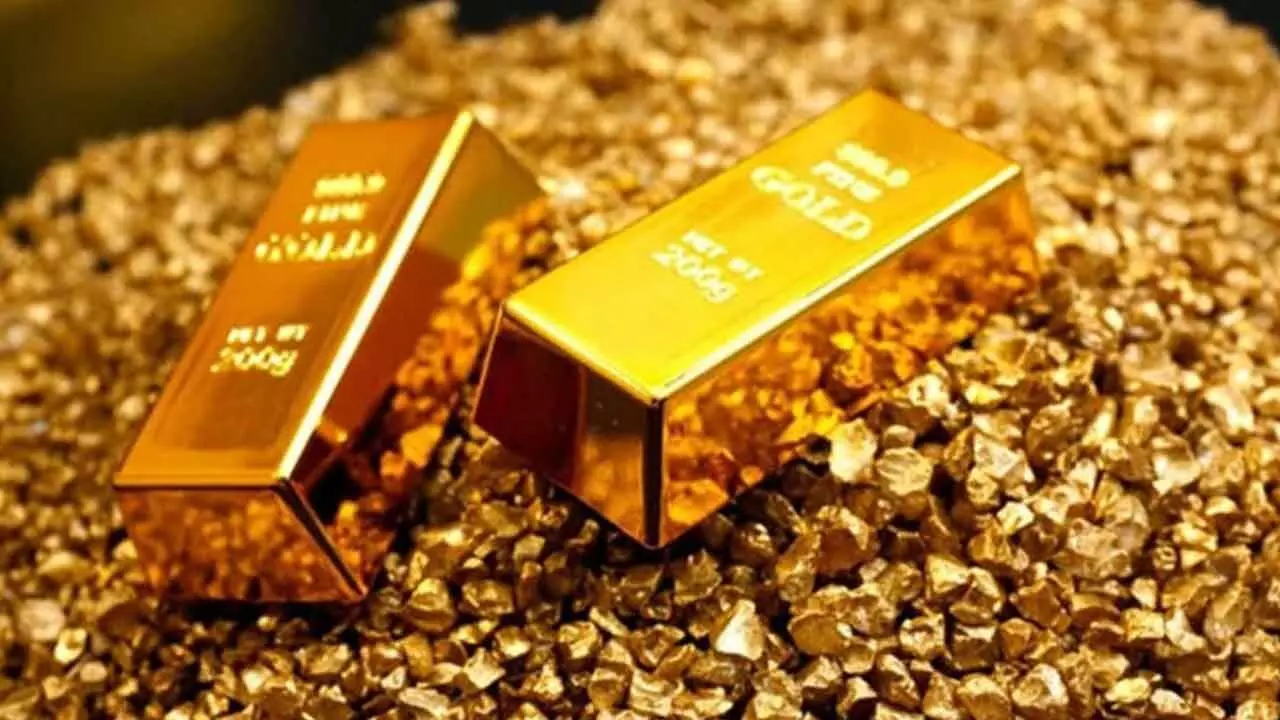 Gold at $3,300 Per Ounce Likely In Rs 25