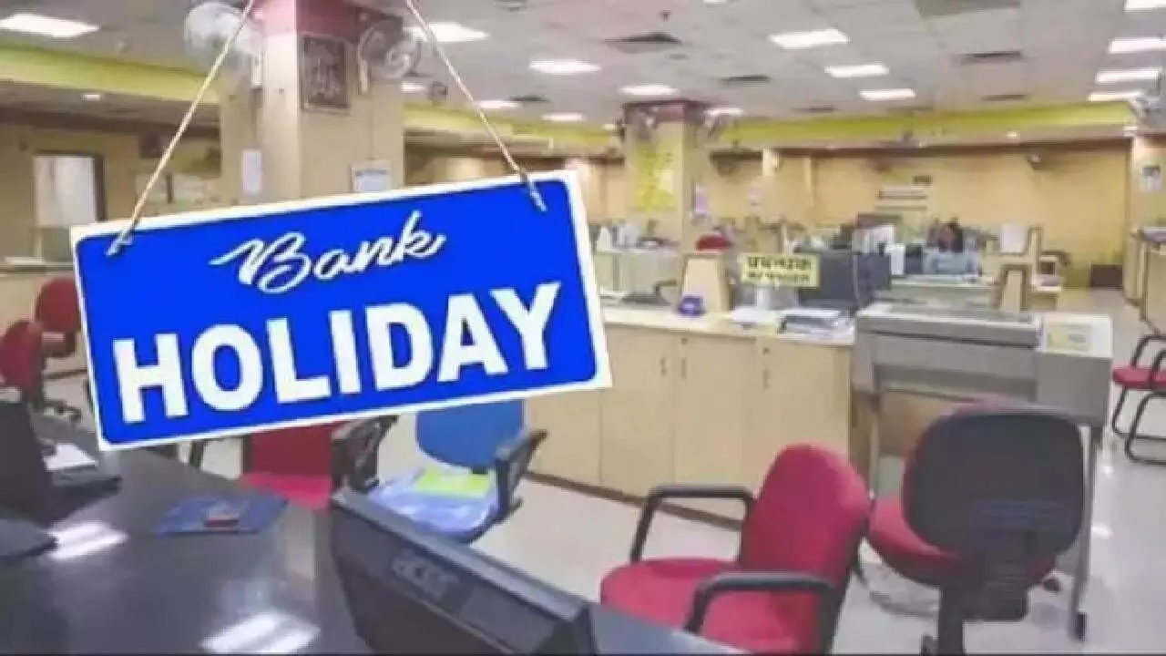Bank Holiday on May 1: Are Banks Open Today for Labour Day and Maharashtra Day? Check Full Details Bank Holiday on May 1: Are Banks Open Today for Labour Day and Maharashtra Day? Check Full Details