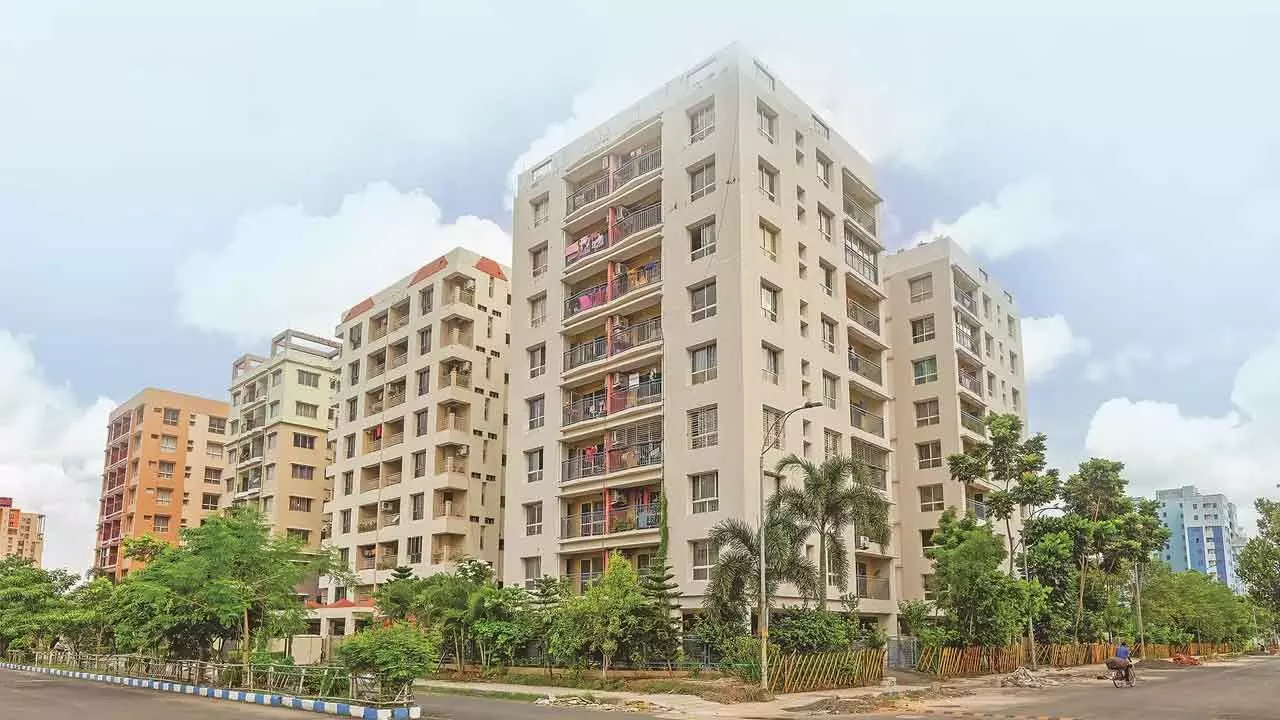 Housing Units Delivery Across Delhi Down 8% In 2024-25 Housing Units Delivery Across Delhi Down 8% In 2024-25
