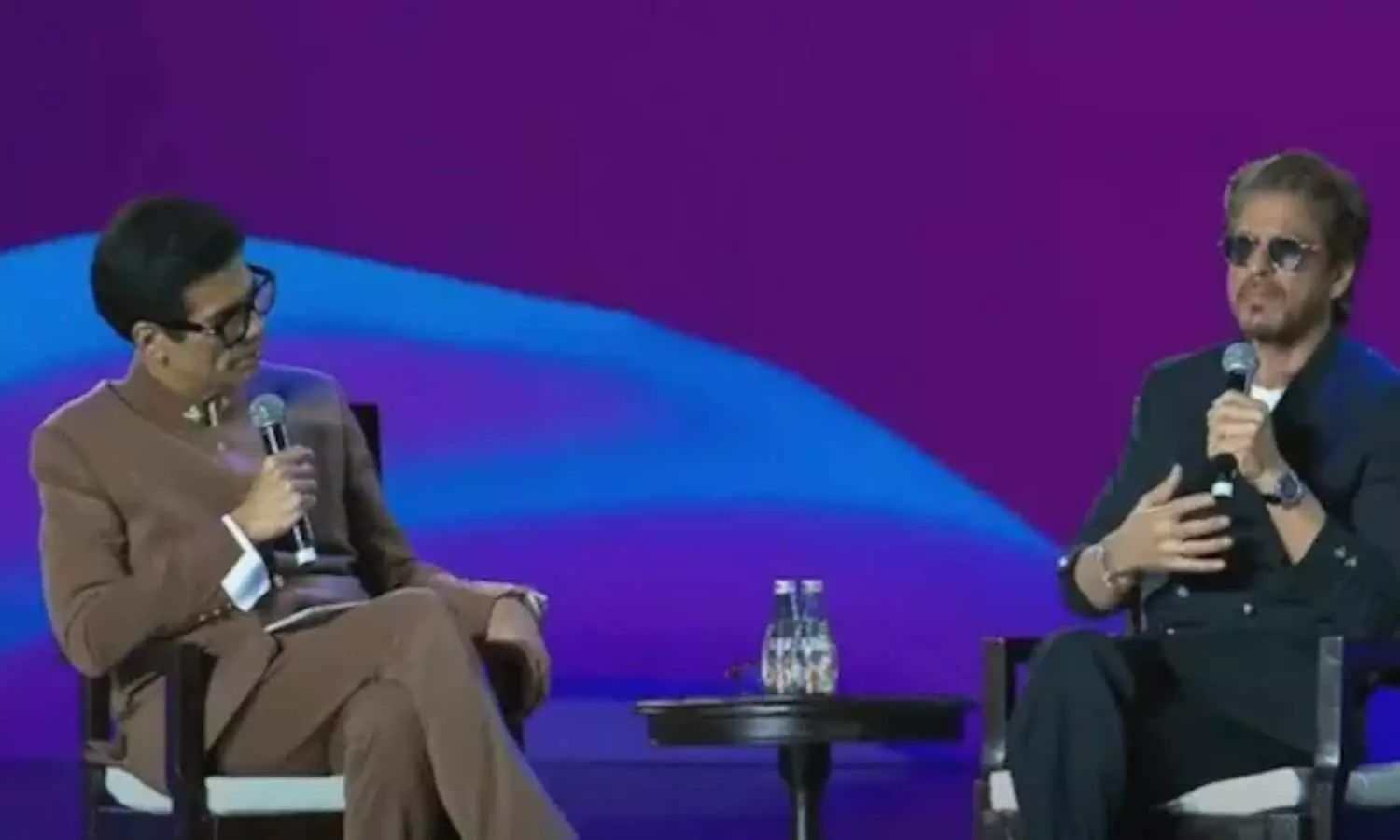 Shah Rukh Khan Brings His Trademark Humour to WAVES Summit 2025 Shah Rukh Khan Brings His Trademark Humour to WAVES Summit 2025