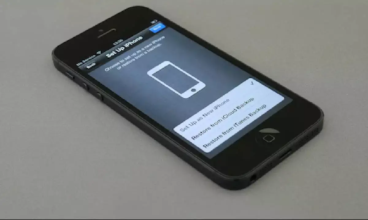 Major Security Breach Hits Apple Ecosystem — Is Your iPhone Safe from AirBorne Malware?