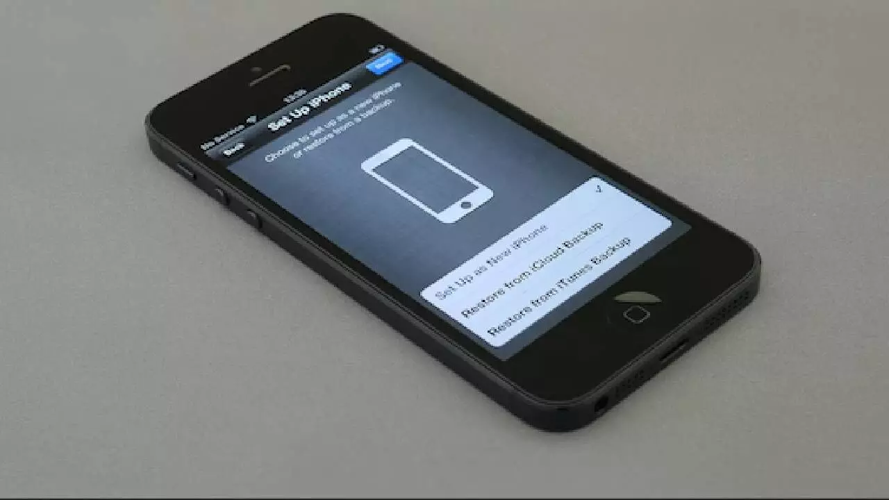 Major Security Breach Hits Apple Ecosystem — Is Your iPhone Safe from AirBorne Malware? Major Security Breach Hits Apple Ecosystem — Is Your iPhone Safe from AirBorne Malware?