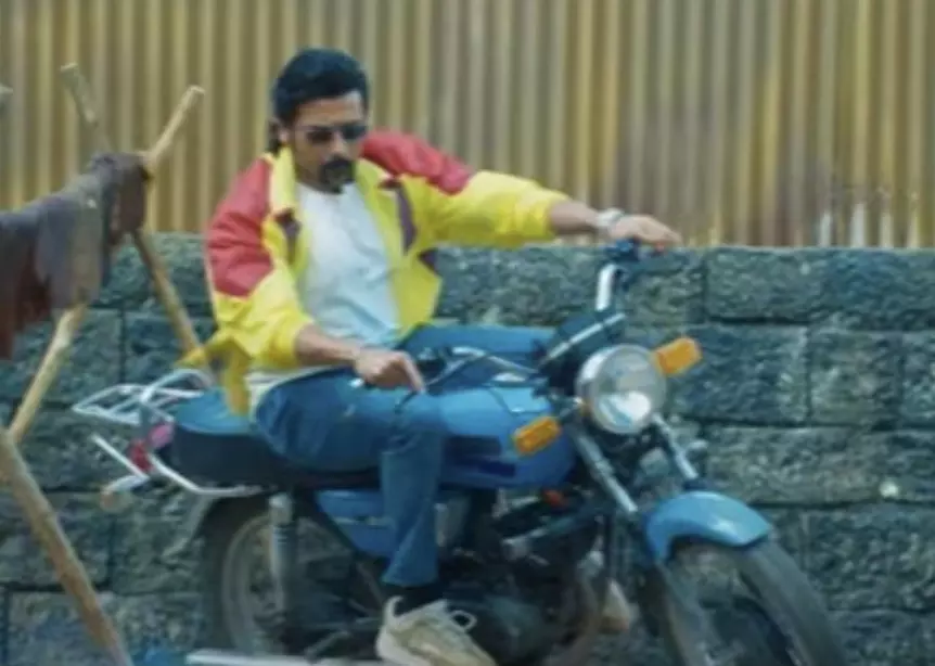 Retro Box Office Collection Day 3: Suriya-starrer struggles despite weekend, crosses ₹30 crore mark Retro Box Office Collection Day 3: Suriya-starrer struggles despite weekend, crosses ₹30 crore mark