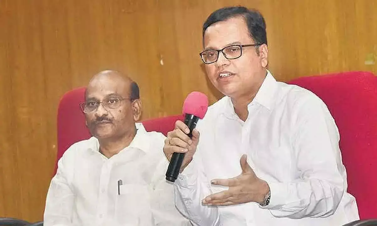 Telangana CS inspects key infra projects