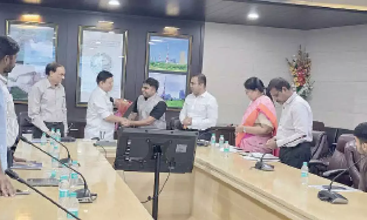 TG principal secy feted for EV policy reform