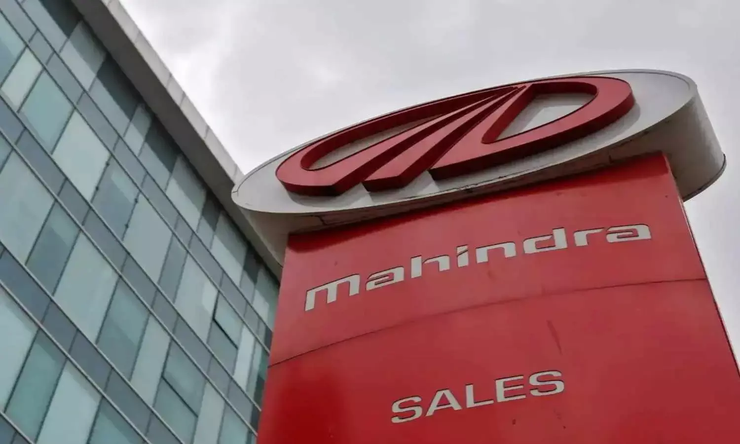 MOFSL Oswal Optimistic on Mahindra and Mahindra; Raises Target Price to ₹3482