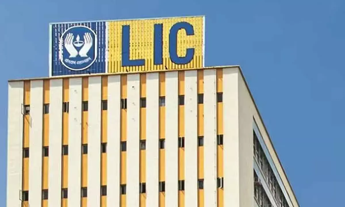 LIC’s new business premium up nearly 10 pc in April