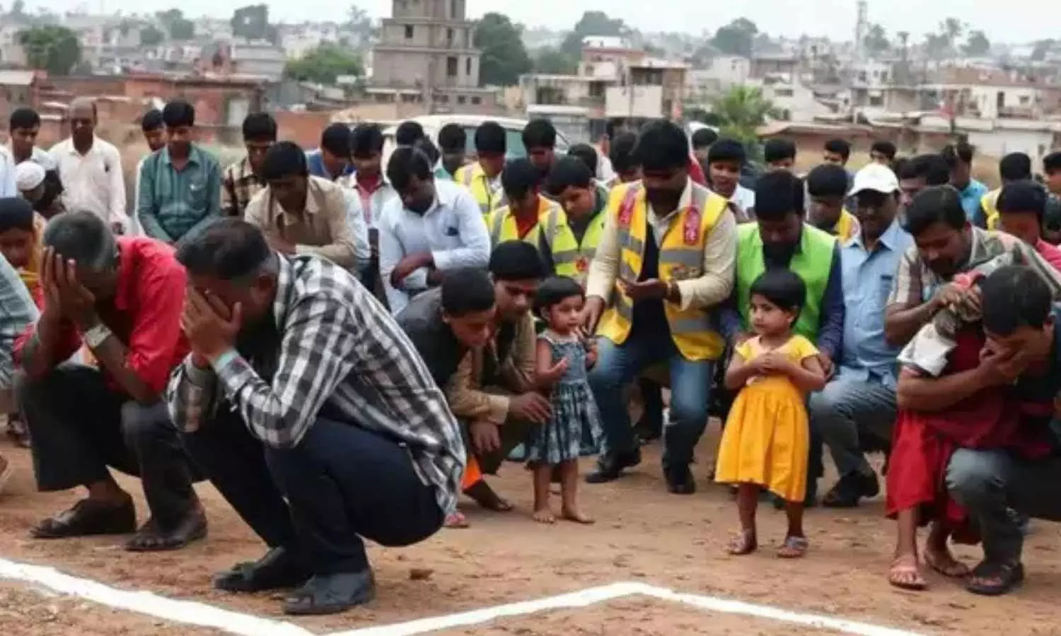 Traffic Restrictions in Select Hyderabad Zones for Mock Air-Raid Drill at 4 PM; Emergency Services Unaffected Traffic Restrictions in Select Hyderabad Zones for Mock Air-Raid Drill at 4 PM; Emergency Services Unaffected