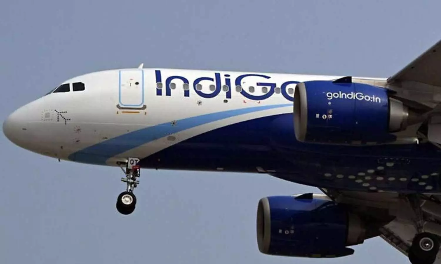 Hyderabad Flights Affected as Airspace Shuts in North India Hyderabad Flights Affected as Airspace Shuts in North India