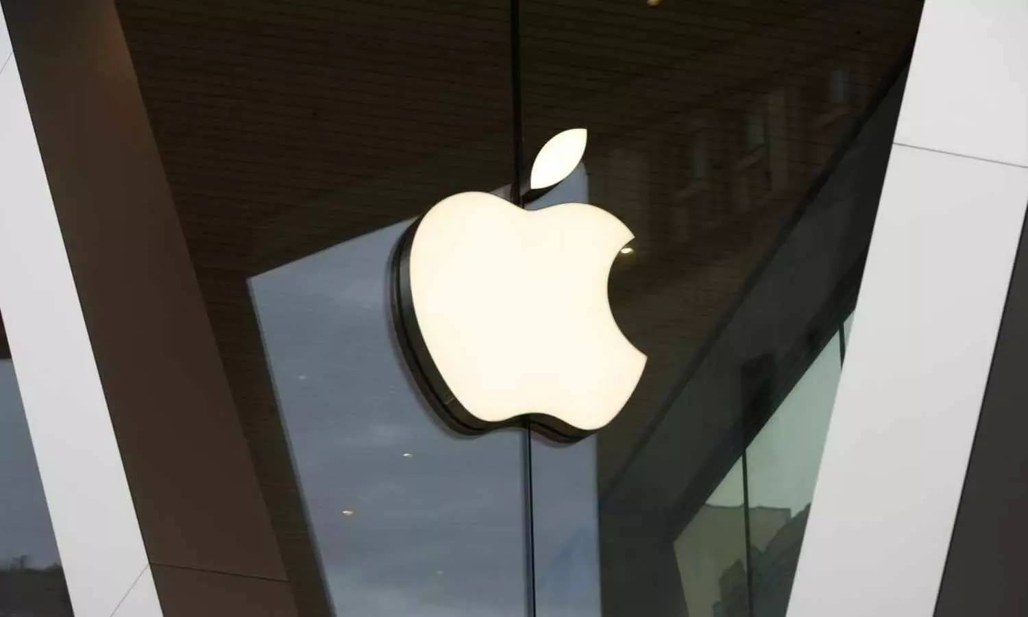 Apple to Add AI-Powered Search Options on Safari Browser Apple to Add AI-Powered Search Options on Safari Browser