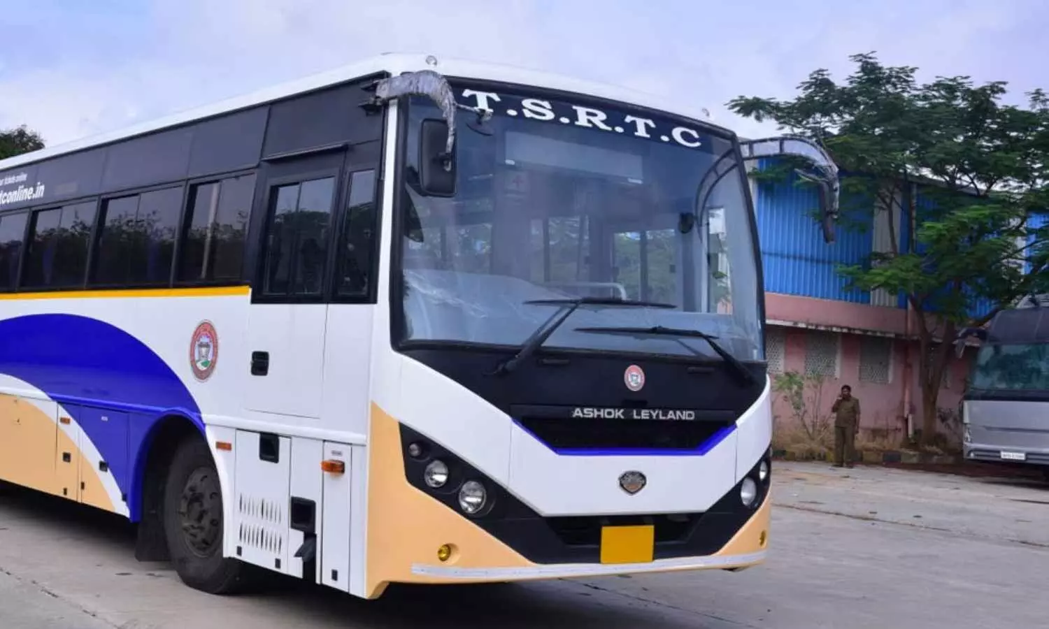 TSRTC Launches New Bus Services from Cherlapally Railway Station TSRTC Launches New Bus Services from Cherlapally Railway Station