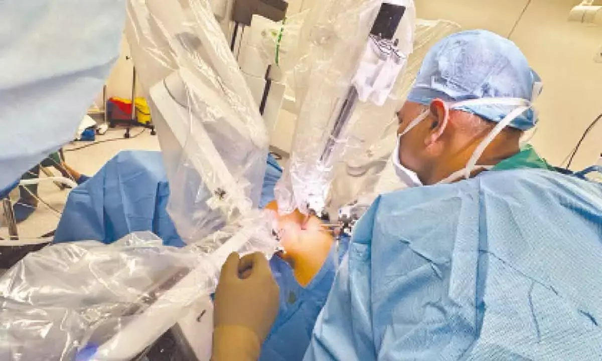 AIG Performs 1st Robotic Kidney Surgery In Hyd