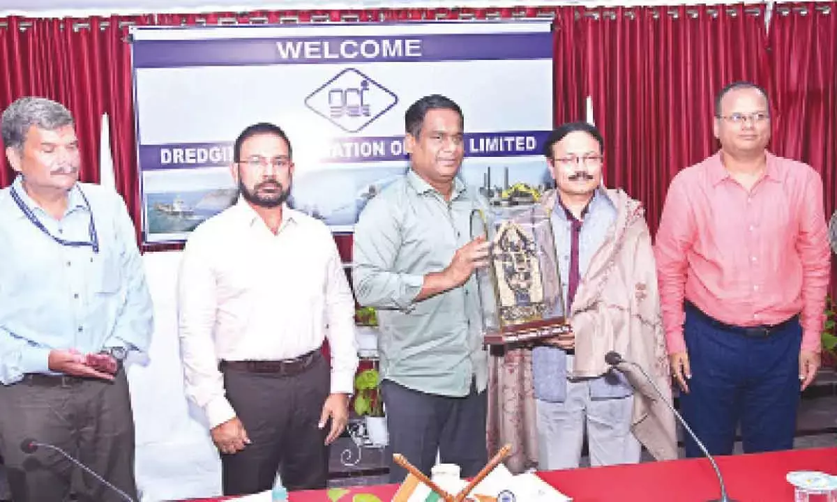 Govt Reviews Greenfield Port At Dugarajapatnam