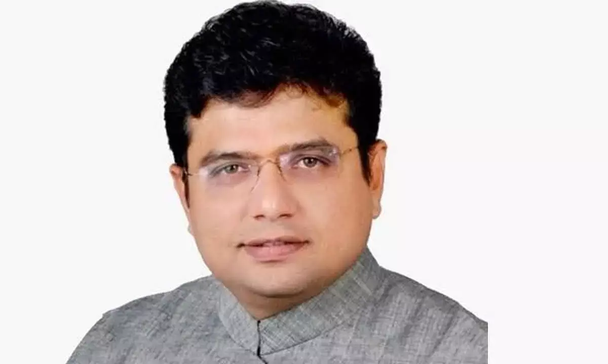 Skill Training Centers In Every District: Sridhar Babu