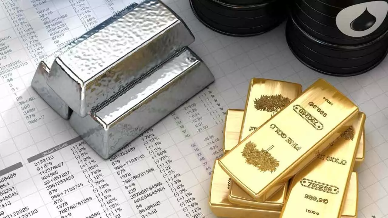 Gold declines Rs 650; Silver plunges Rs 1,450 Gold declines Rs 650; Silver plunges Rs 1,450