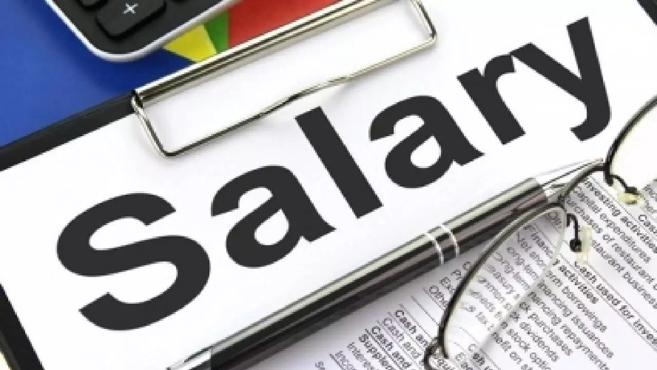 Average pay for contractual worker in Indias telecom sector rises to Rs 25,225 a month Average pay for contractual worker in Indias telecom sector rises to Rs 25,225 a month
