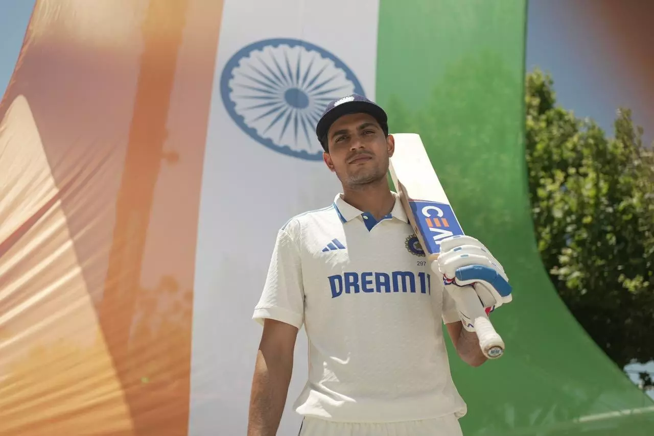 Shubman Gilll Bio,Girlfriend, Family, Net Worth, and Career Shubman Gilll Bio,Girlfriend, Family, Net Worth, and Career