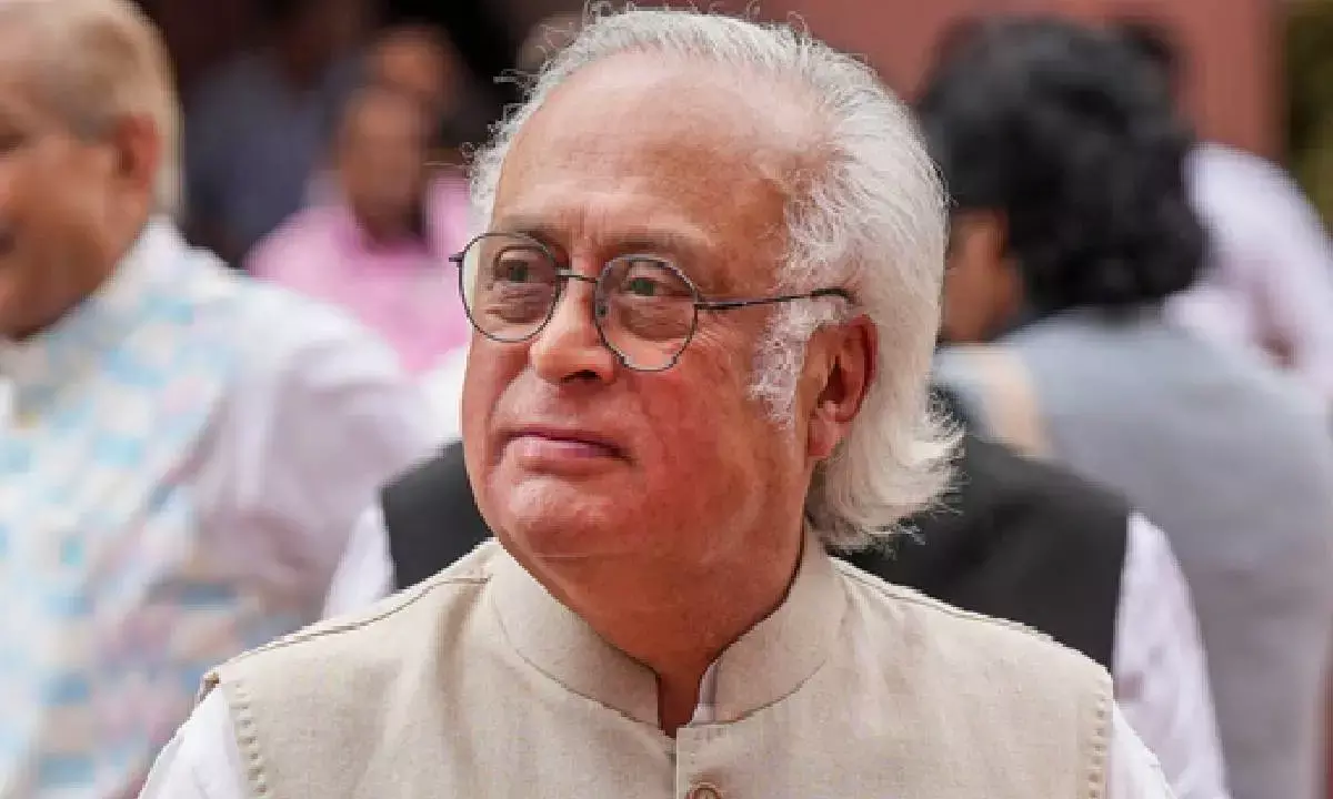 Congress raps PM Modi’s chuppi