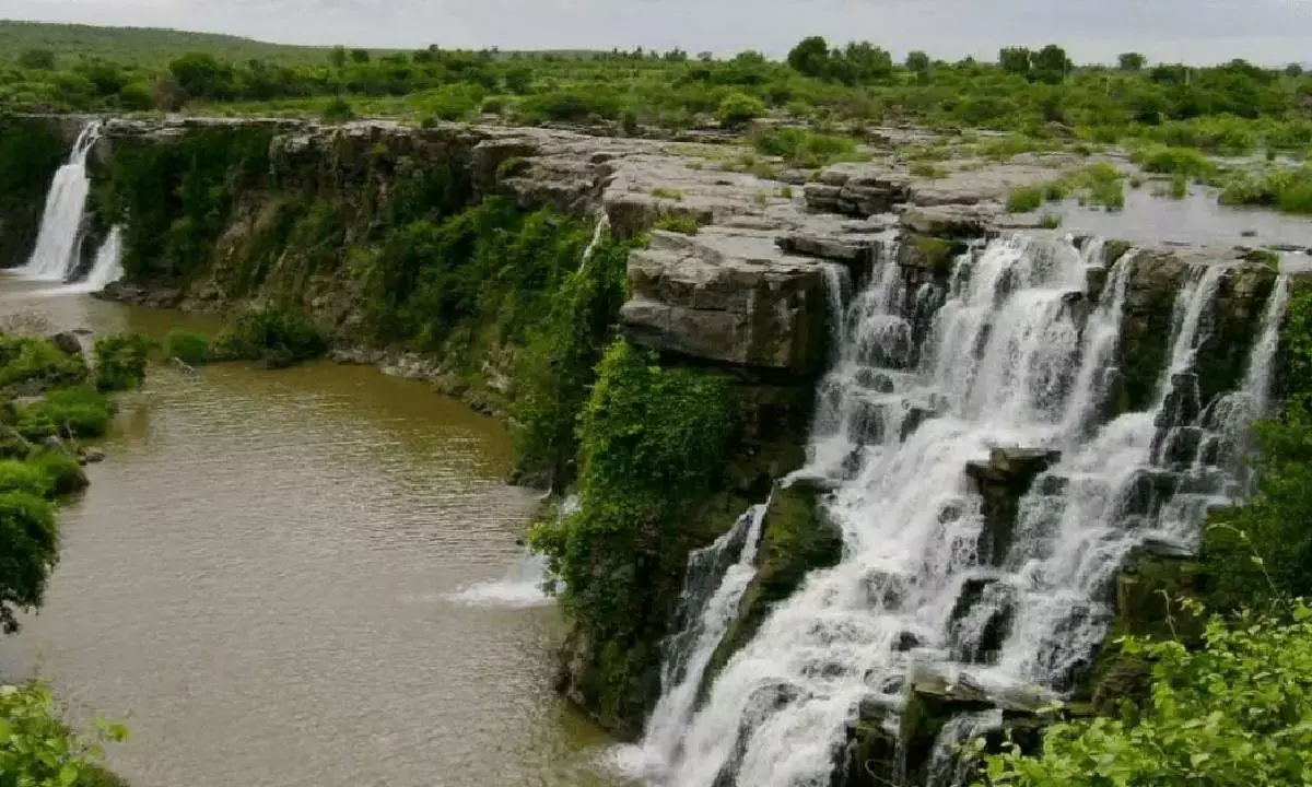 Hidden Gem of Andhra Pradesh: A Must-Visit 70-Foot Waterfall Near Sagar