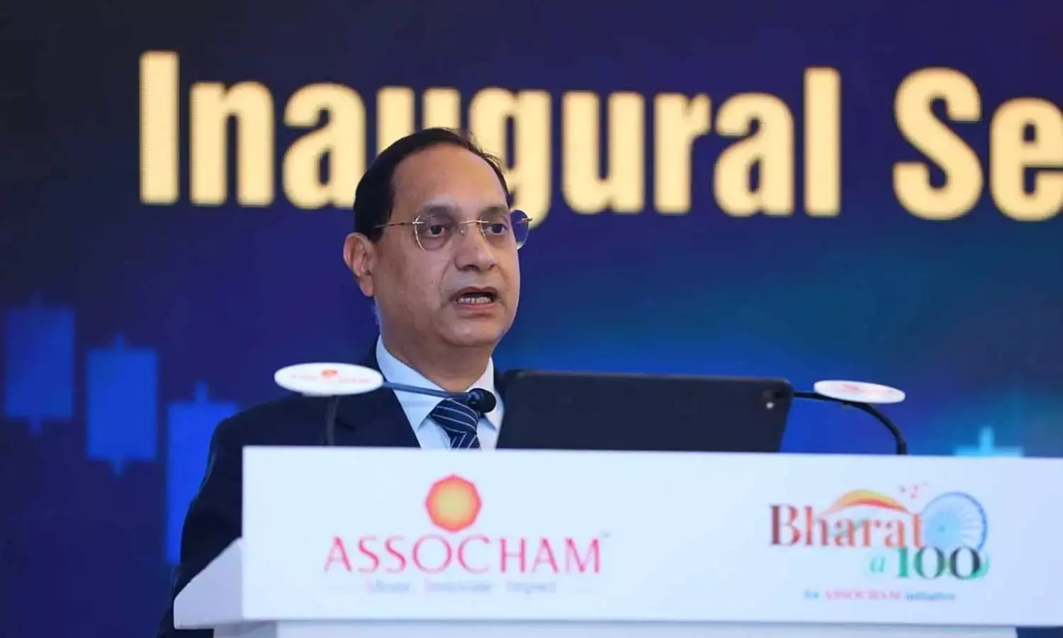 SEBI Chief: Issues Pertaining to IPO-Bound NSE to Be Resolved Soon