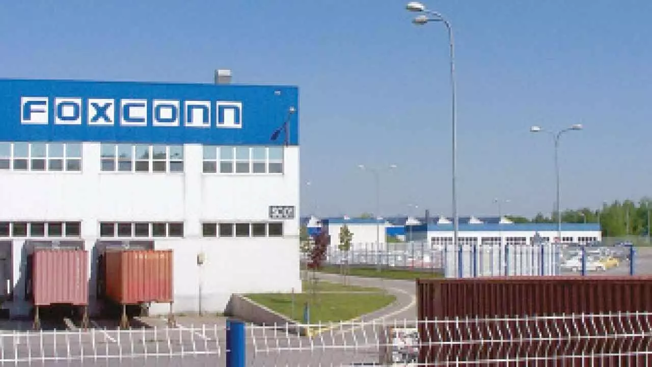 Foxconn Steps Up India Focus With Further $1.5-Bn Capex Foxconn Steps Up India Focus With Further $1.5-Bn Capex