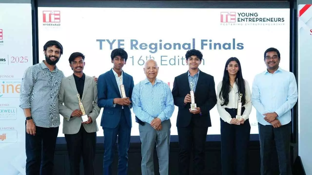 Familiar Faces is winner of TiE Young Entrepreneur Contest Familiar Faces is winner of TiE Young Entrepreneur Contest