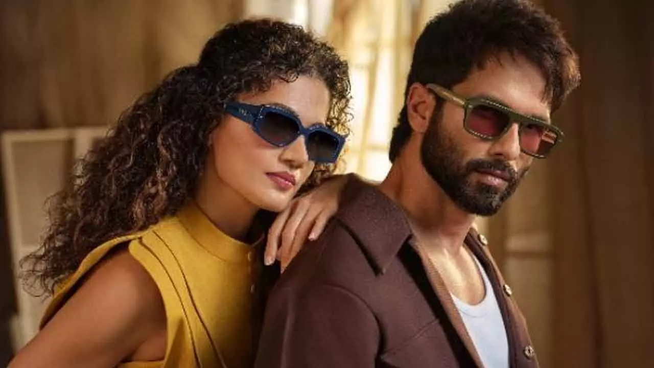 Shahid, Taapsee are Vogue Eyewear Brand Leaders Shahid, Taapsee are Vogue Eyewear Brand Leaders