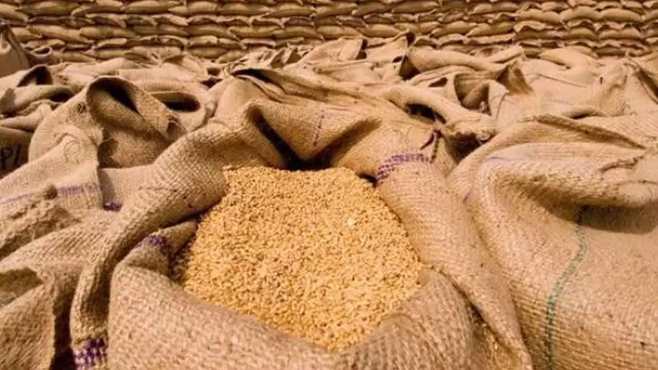 Centre’s Wheat Purchase At MSP Crosses 29.7 Mn Tonnes