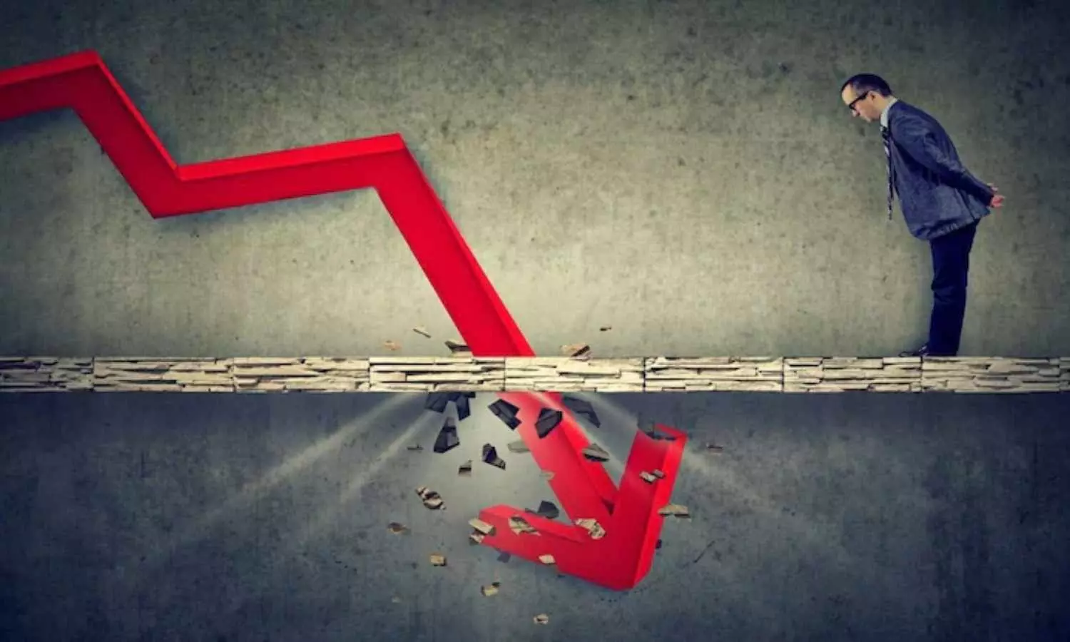 Balkrishna Industries Shares Plunge 10% — Buy, Hold, or Sell?