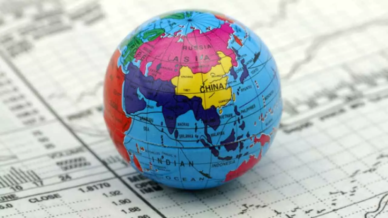 Global Shares Mixed Amid Renewed Tariff Worries Global Shares Mixed Amid Renewed Tariff Worries