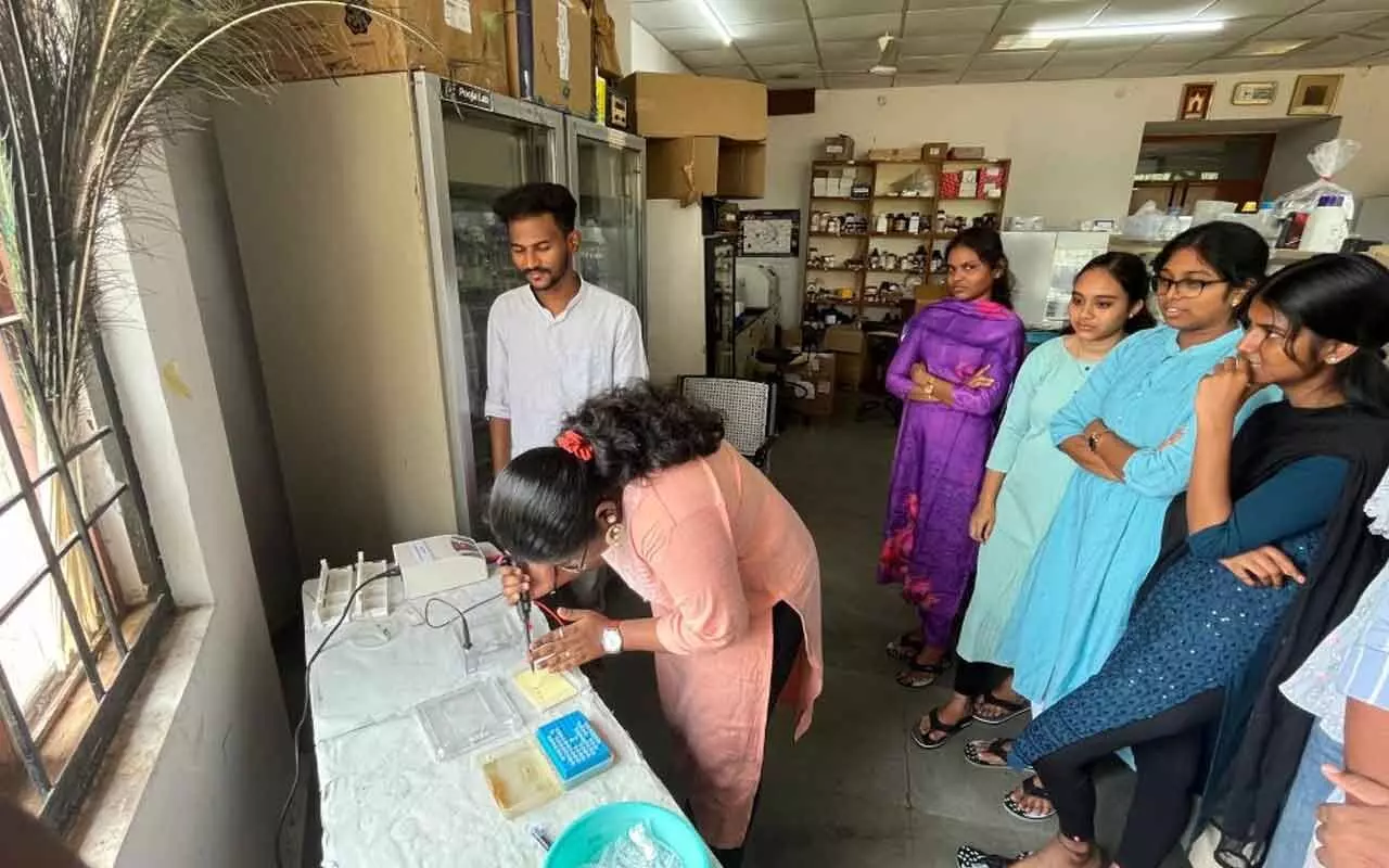 UoH Millet Lab Hosts Largest Internship Camp UoH Millet Lab Hosts Largest Internship Camp