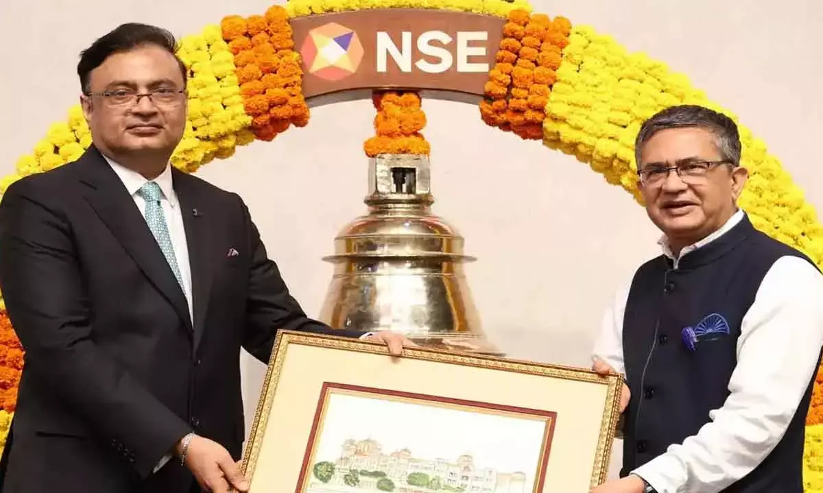 Schloss Bangalore Makes Flat Debut