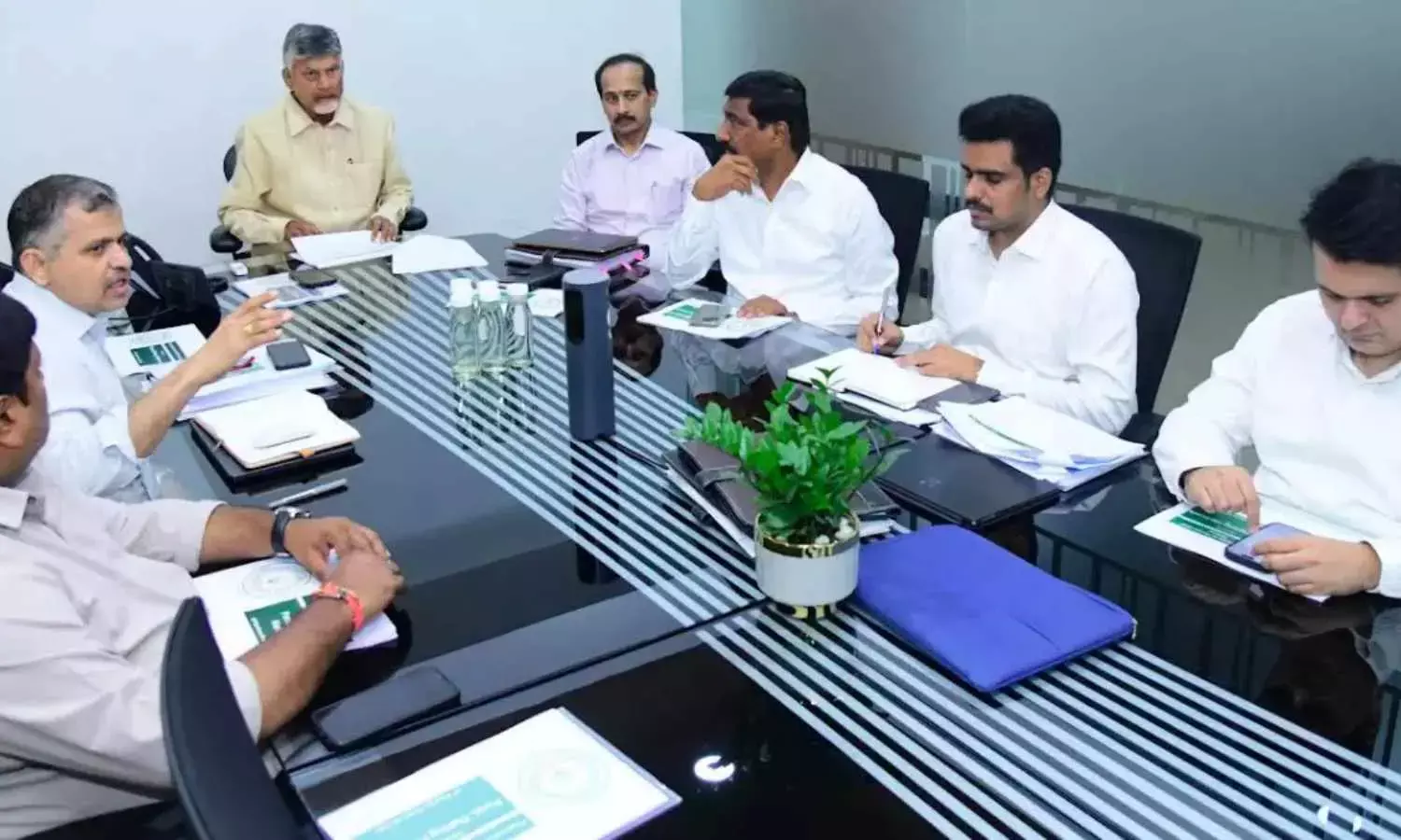 Naidu for completing P1 of four ports by December next year