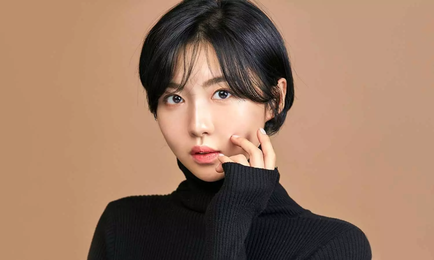 Joo Hyun Young of Extraordinary Attorney Woo Involved in Minor Car Accident – Injury Update & Future Plans Joo Hyun Young of Extraordinary Attorney Woo Involved in Minor Car Accident – Injury Update & Future Plans