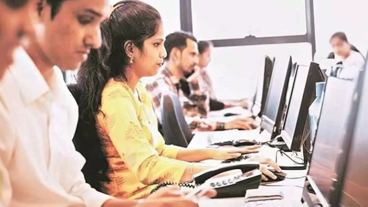 Indian IT Firms Should Consider Paying More For Junior Employees Indian IT Firms Should Consider Paying More For Junior Employees