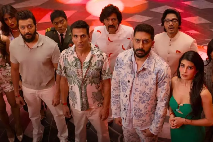 Housefull 5 Day 4 Box Office Collection: Akshay Kumar Starrer Eyes Double-Digit Earnings on First Monday Housefull 5 Day 4 Box Office Collection: Akshay Kumar Starrer Eyes Double-Digit Earnings on First Monday