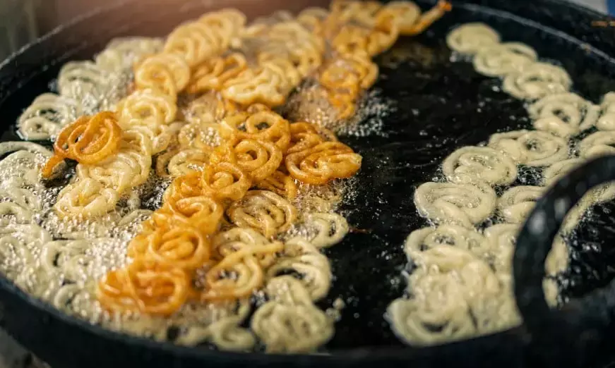 From Frying Pan to Fuel Tank: Tackling Used Cooking Oil for Food Safety and Sustainability