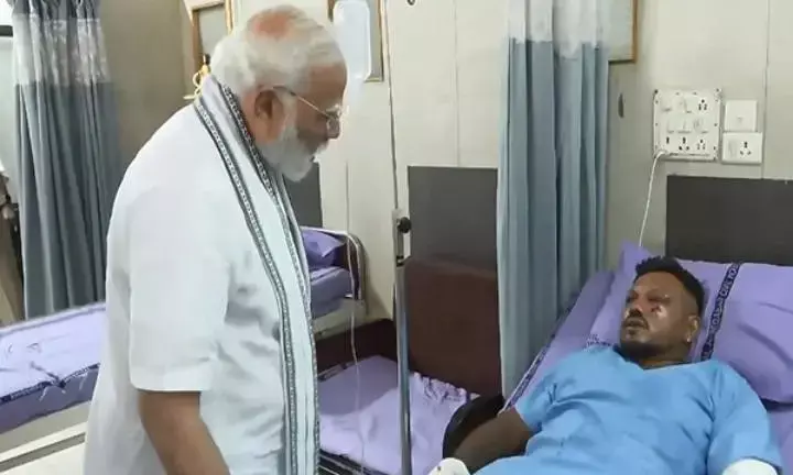 PM Modi Meets Lone Survivor of Air India Crash, Reviews Situation at Ahmedabad Hospital