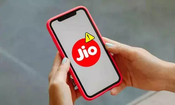 Jio Network Down: Thousands Report Mobile Data, Signal, and Jio Fiber Outages