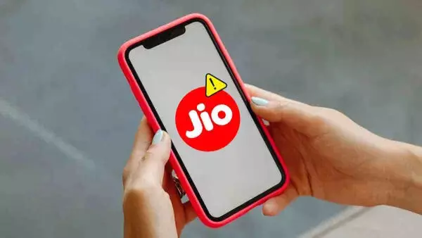 Jio Network Down: Thousands Report Mobile Data, Signal, and Jio Fiber Outages Jio Network Down: Thousands Report Mobile Data, Signal, and Jio Fiber Outages