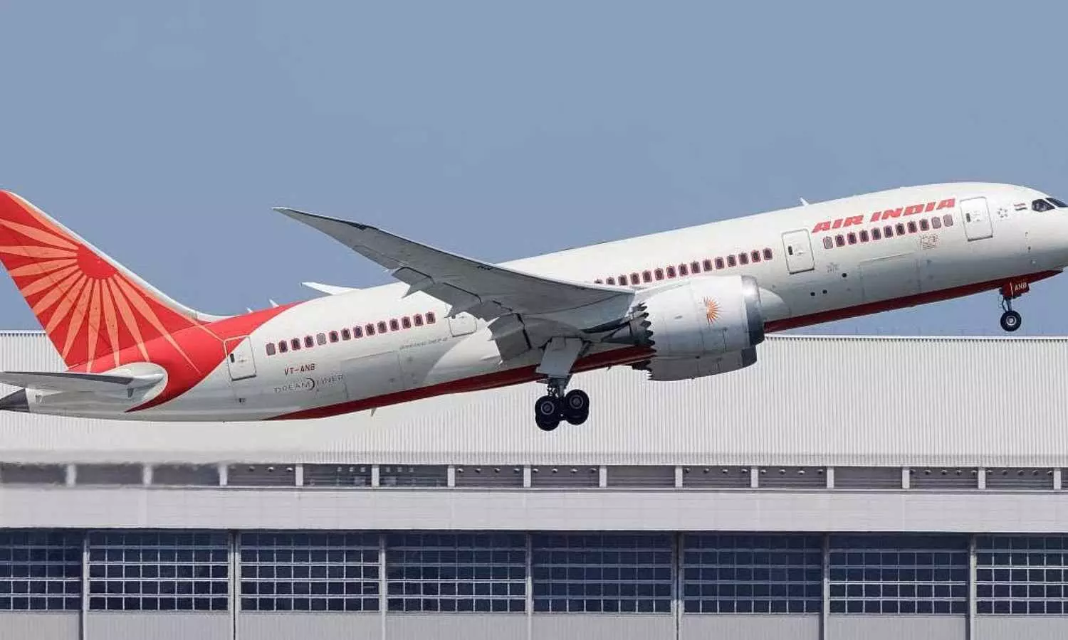 Air India Flight from Ahmedabad to London Cancelled Over Technical Glitch Air India Flight from Ahmedabad to London Cancelled Over Technical Glitch