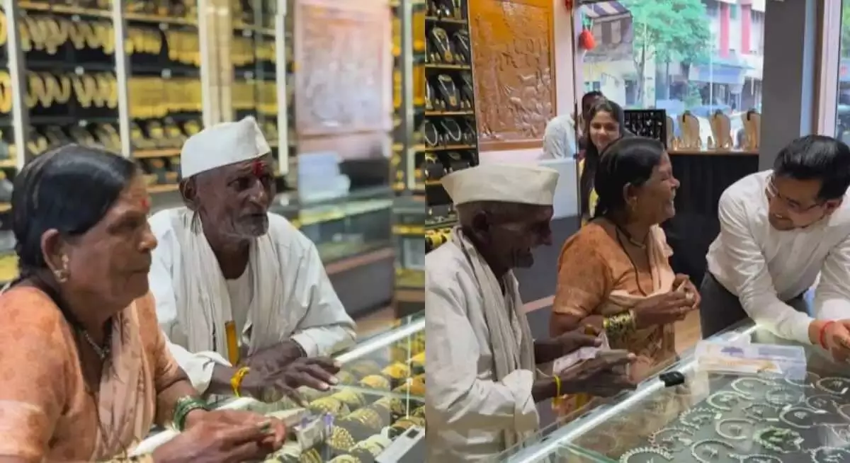 93-Year-Old Man’s Heartwarming Visit to Jewellery Store for Mangalsutra Leaves Everyone Moved 93-Year-Old Man’s Heartwarming Visit to Jewellery Store for Mangalsutra Leaves Everyone Moved