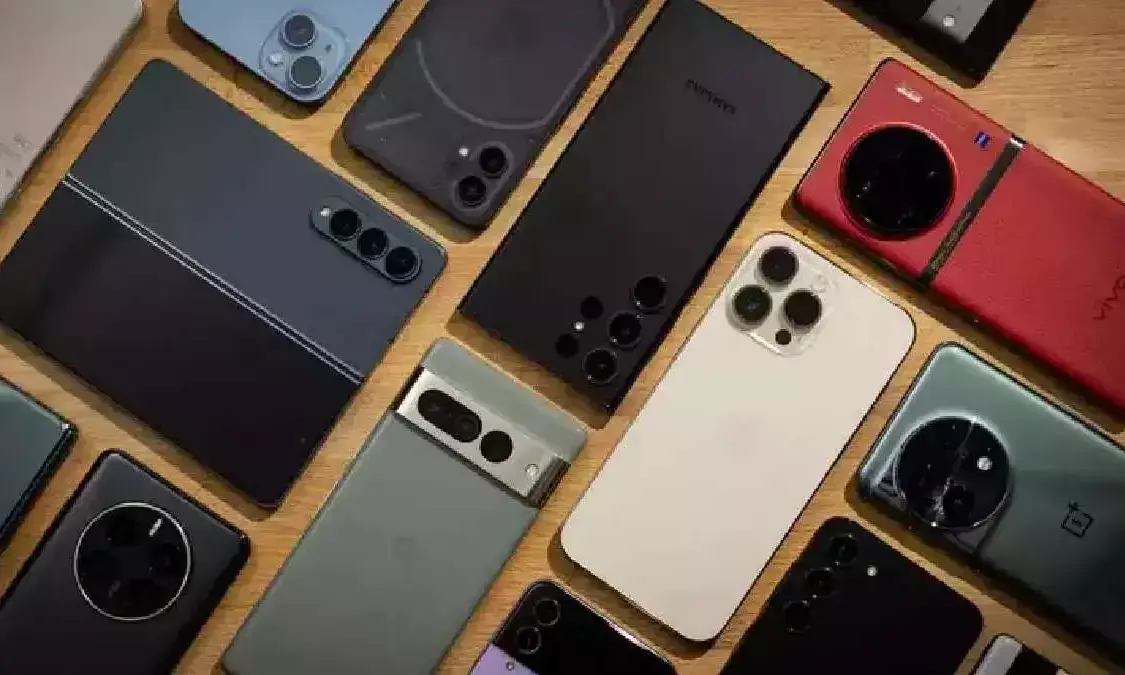 From Vivo to Motorola: Top Gaming Smartphones Under ₹16,000 With Advanced Features – Full Details