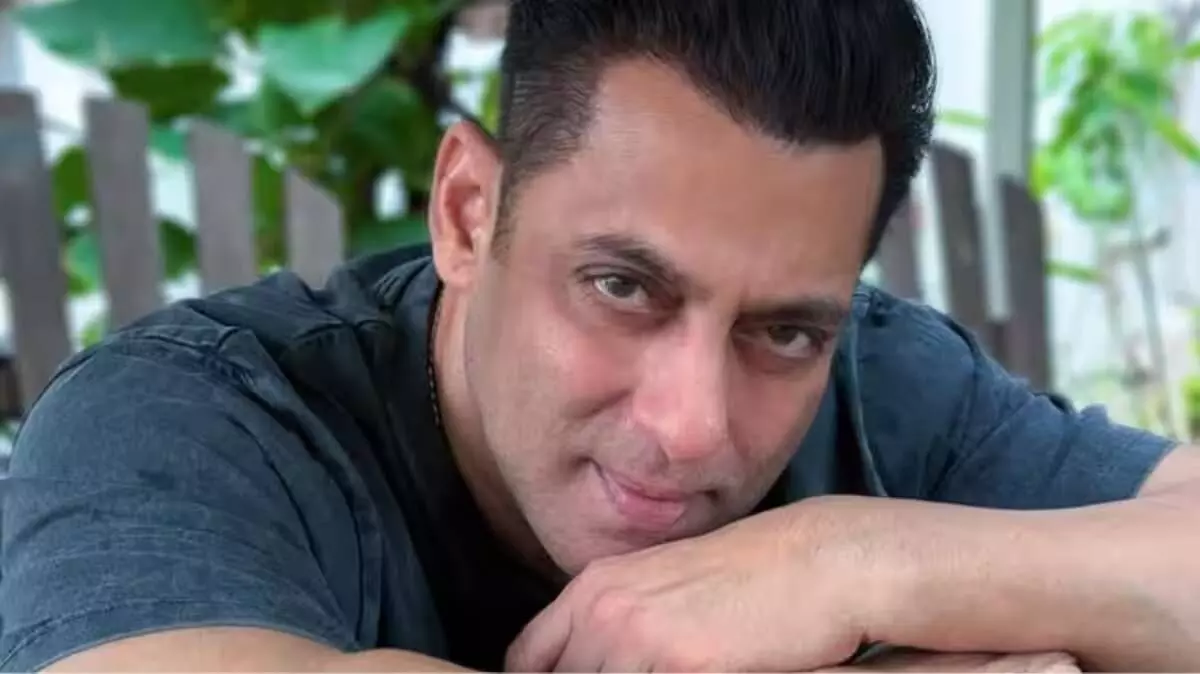 Salman Khan Reveals Battle With Brain Aneurysm and Trigeminal Neuralgia: What These Serious Conditions Mean Salman Khan Reveals Battle With Brain Aneurysm and Trigeminal Neuralgia: What These Serious Conditions Mean