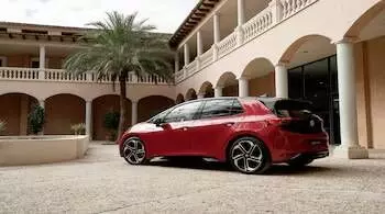 ‘Make in India’ for EVs Gets Boost: Centre Launches Online Portal to Attract Global Investment ‘Make in India’ for EVs Gets Boost: Centre Launches Online Portal to Attract Global Investment