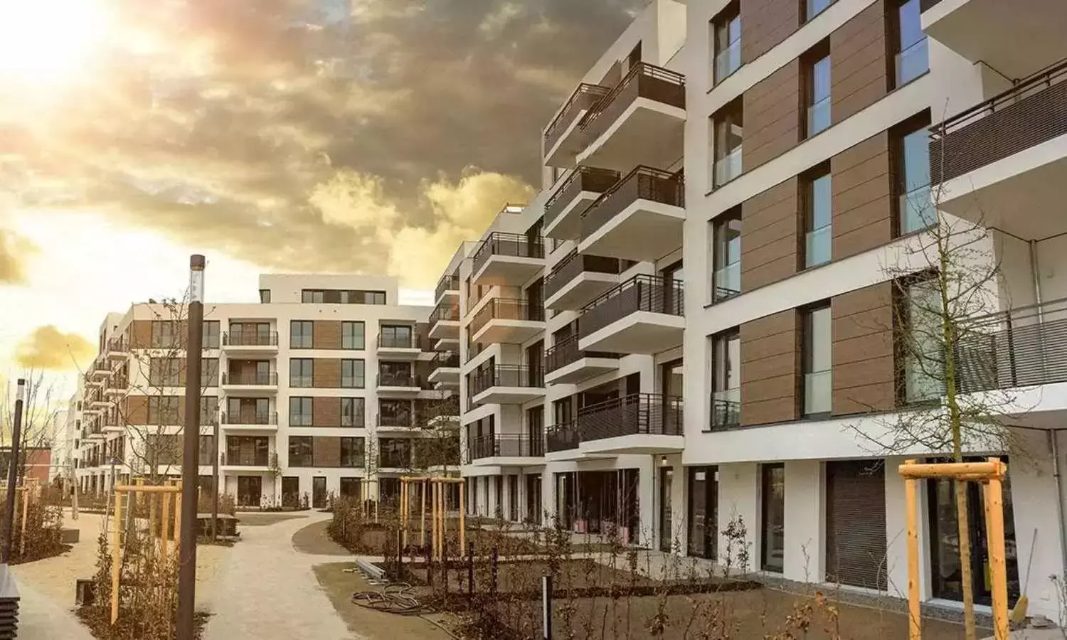 Bengaluru Sees 8% Drop in Home Sales in Q2 2025, Property Prices Surge by 12%