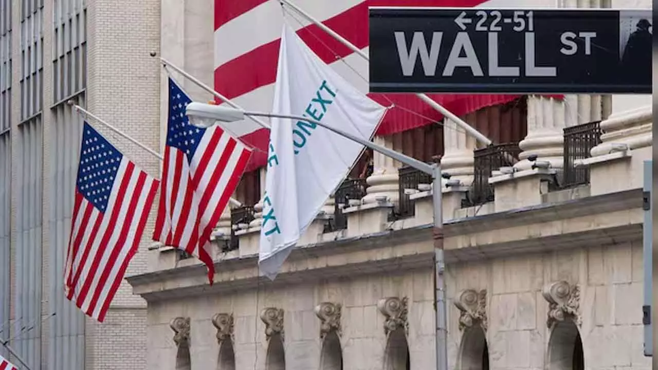 Wall Street Cheers Trade Hopes and Rate Cut Speculation as S&P 500, Nasdaq Hit All-Time Highs Wall Street Cheers Trade Hopes and Rate Cut Speculation as S&P 500, Nasdaq Hit All-Time Highs