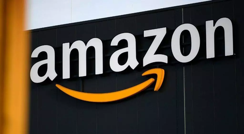 Amazon Awarded ₹23.7 Crore in Damages by Singapore Arbitration Body in Dispute with Future Group Amazon Awarded ₹23.7 Crore in Damages by Singapore Arbitration Body in Dispute with Future Group